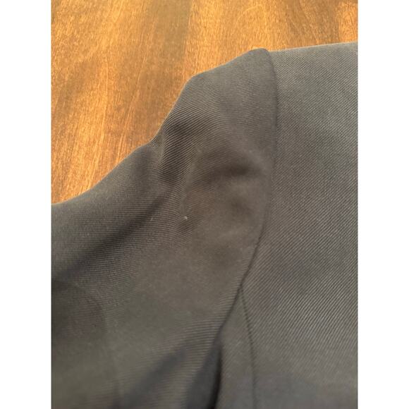 Vintage Women's Banana Republic Gray 100% Silk Button Front Jacket Size 4 - Picture 7 of 13